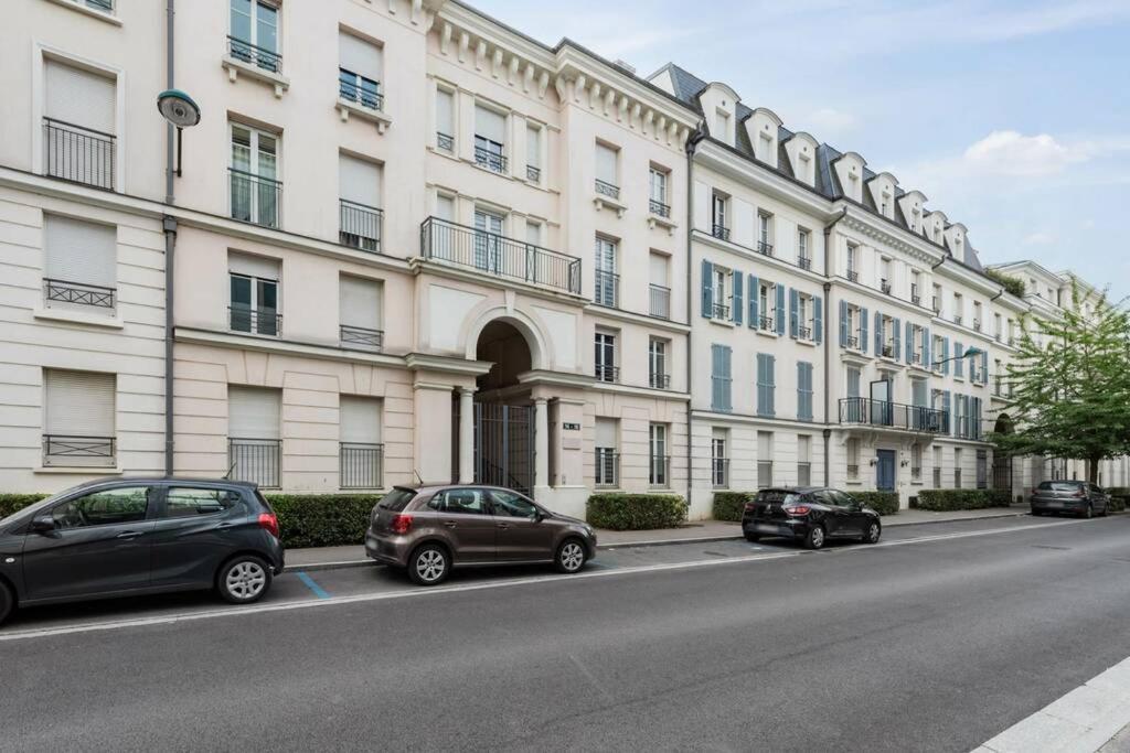 Cour Royal Apartment Near Disneyland Bmyguest Chessy  Exterior foto